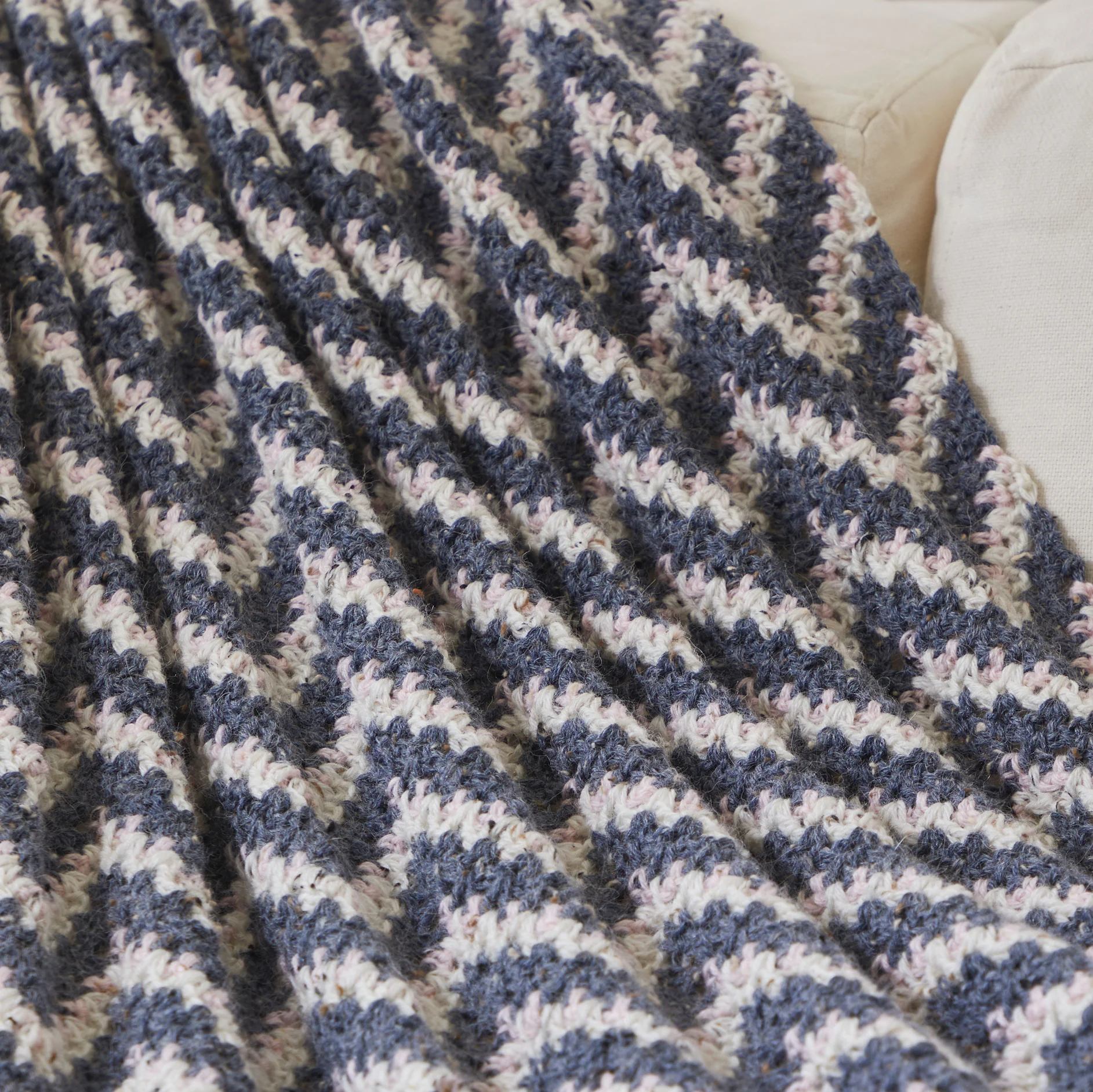 Alpaca Waves Afghan - Image 2