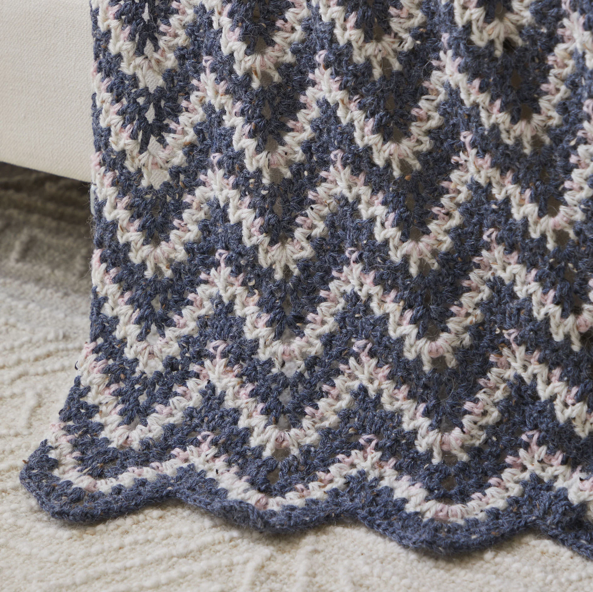 Alpaca Waves Afghan - Image 3