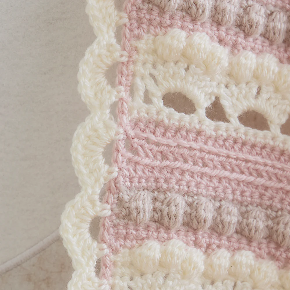 Arched Bobbles Baby Blanket - Image 4