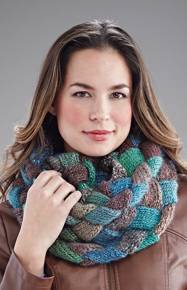 Artisan Cowl Pattern - Image 3