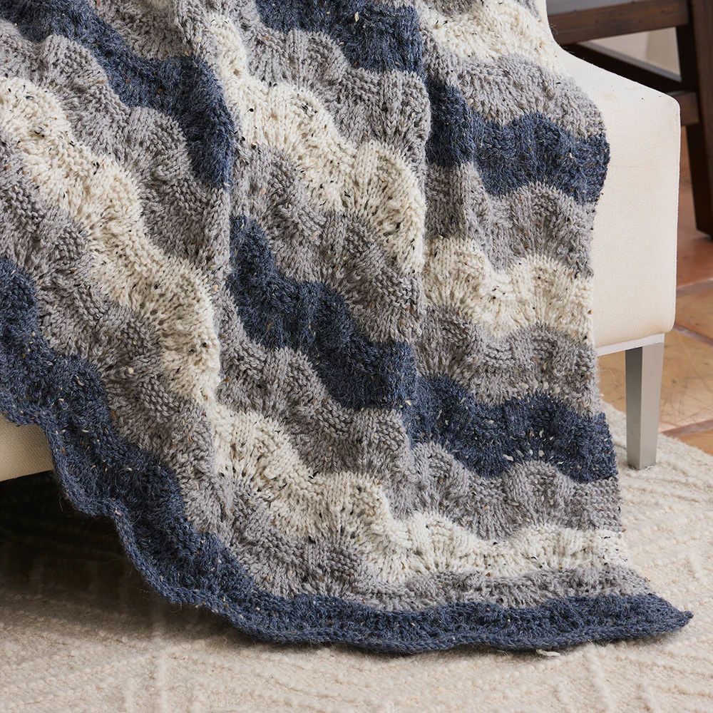 Beachwood Waves Throw - Image 2