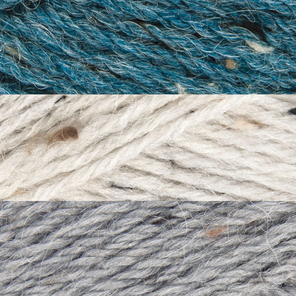 Beachwood Waves Throw - Image 6