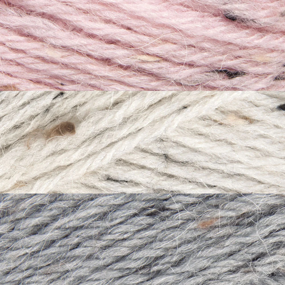 Beachwood Waves Throw - Image 9