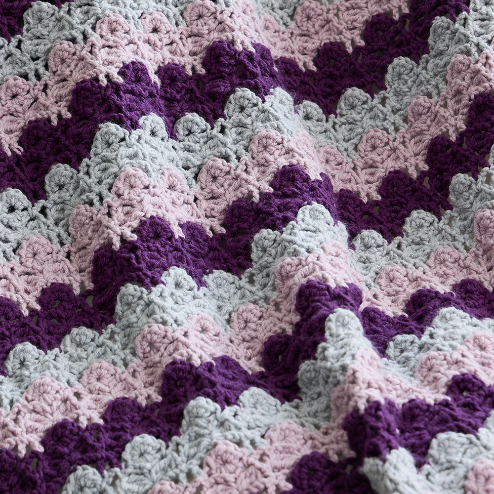Blooming Waves Afghan - Image 2