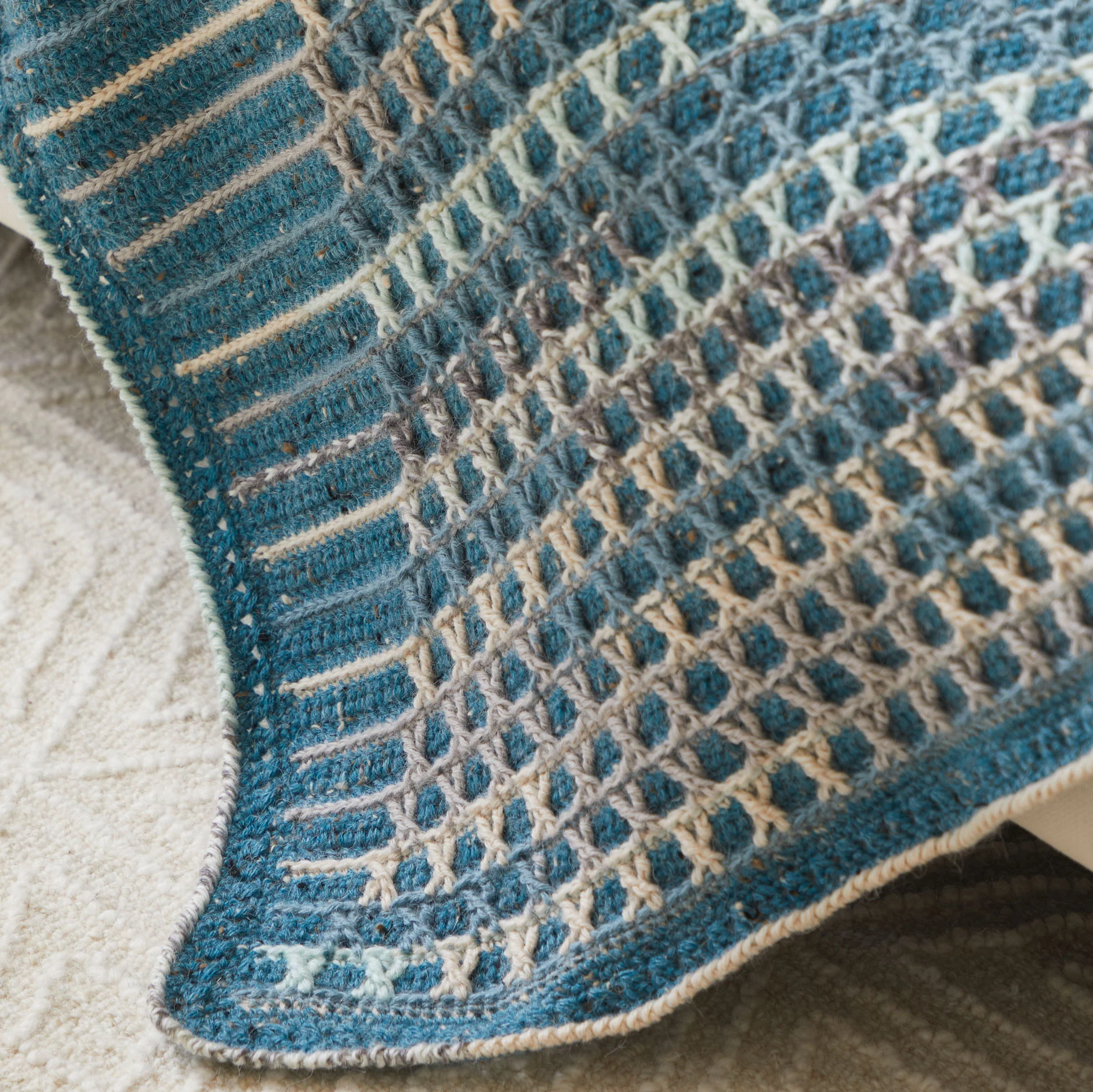 Caned Stitches Throw - Image 4