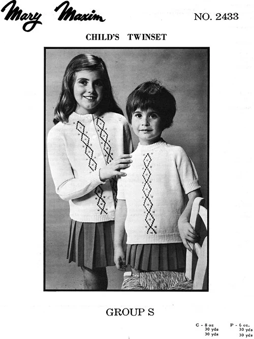 Child's Twinset Pattern - Sizes 2 - 6 - Image 2