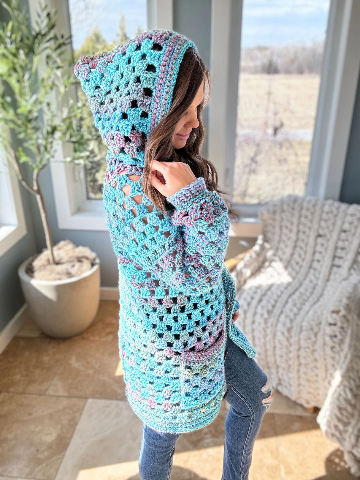 Chunky Granny Crochet Cardigan - Image 4