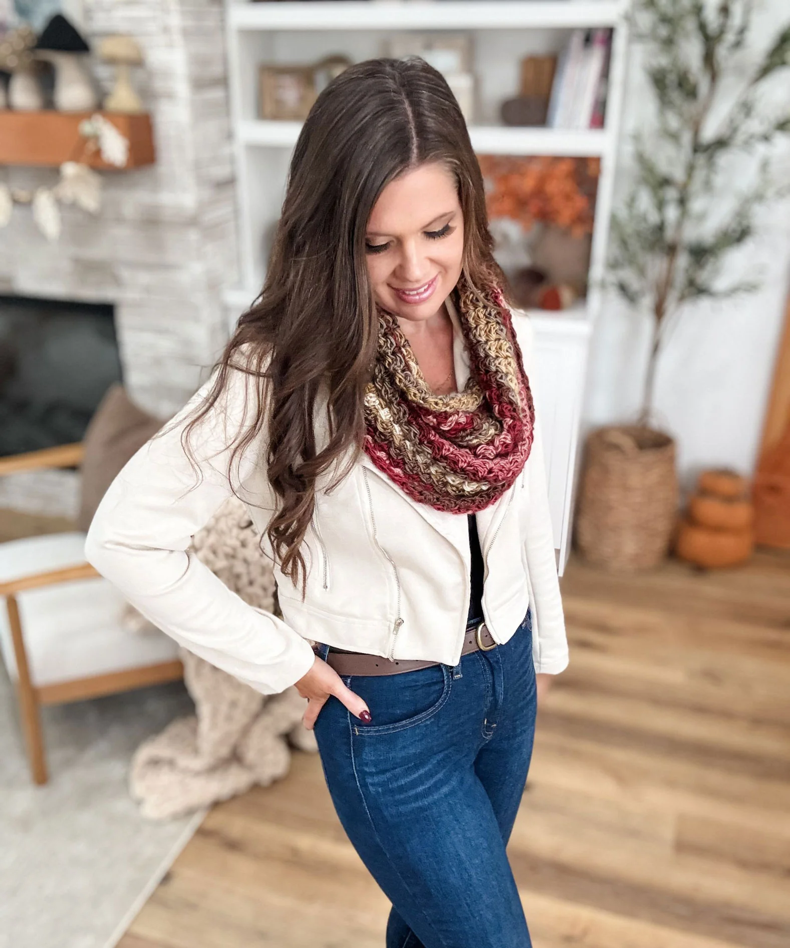Chunky Suzette Infinity Scarf - Image 4