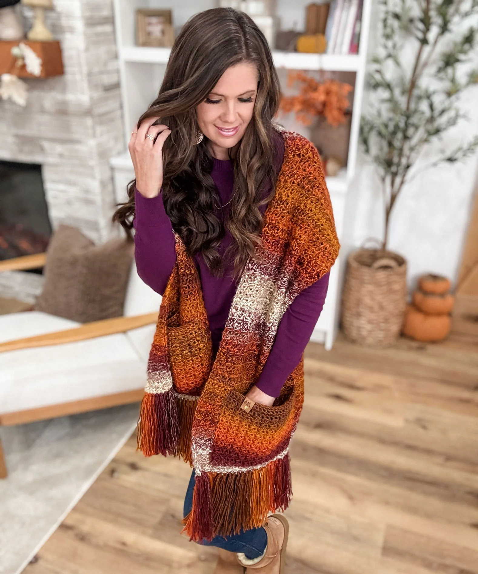 Chunky Suzette Pocket Shawl - Image 7