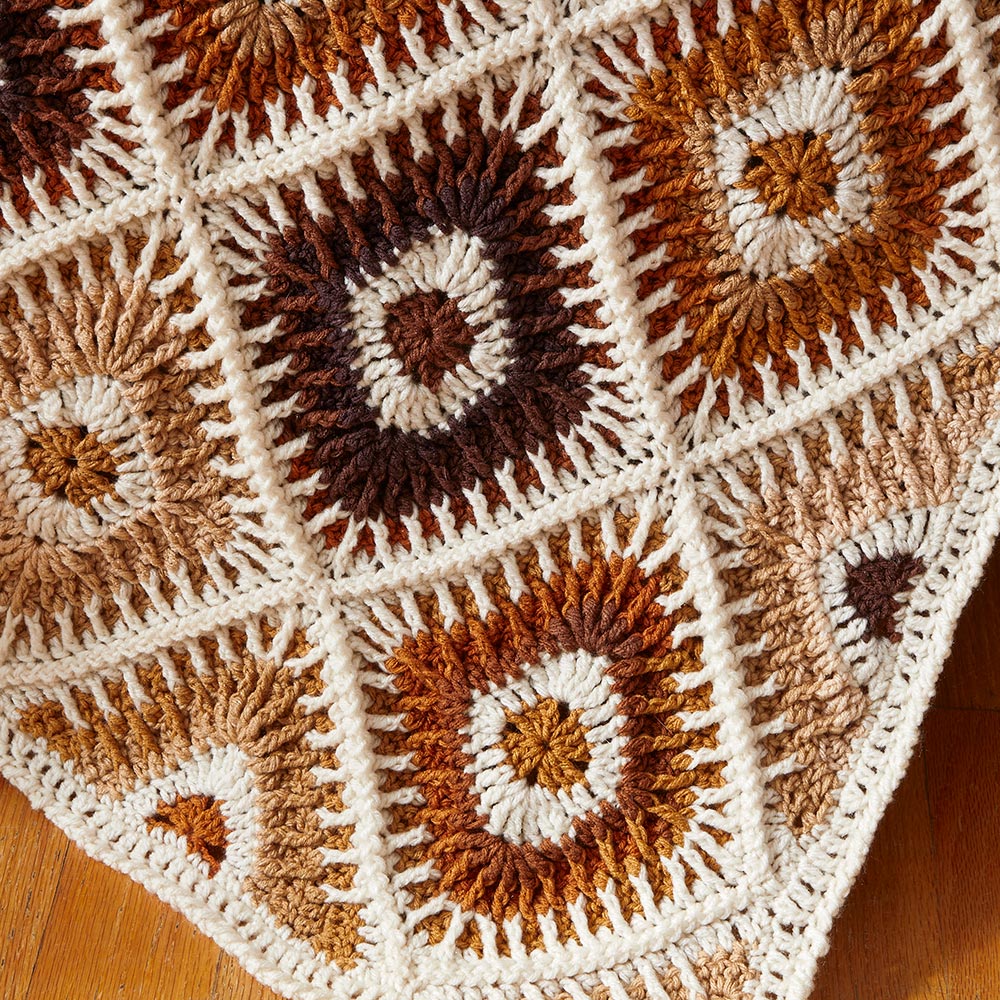 Dazzler Diamond Afghan - Image 2