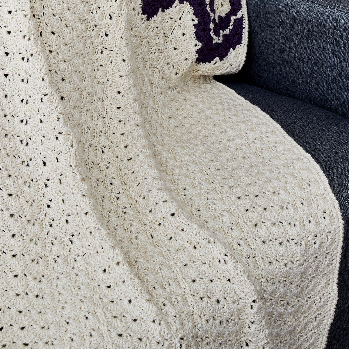 Deep V Throw - Image 4