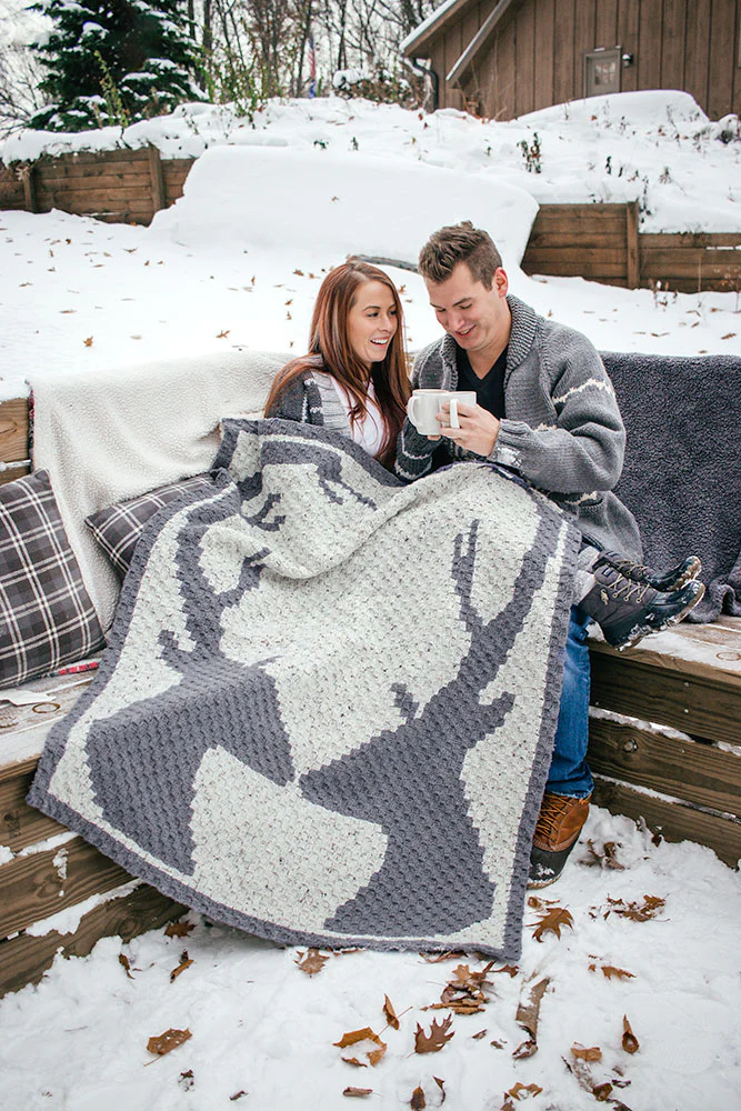 Deer Love Afghan - Image 4