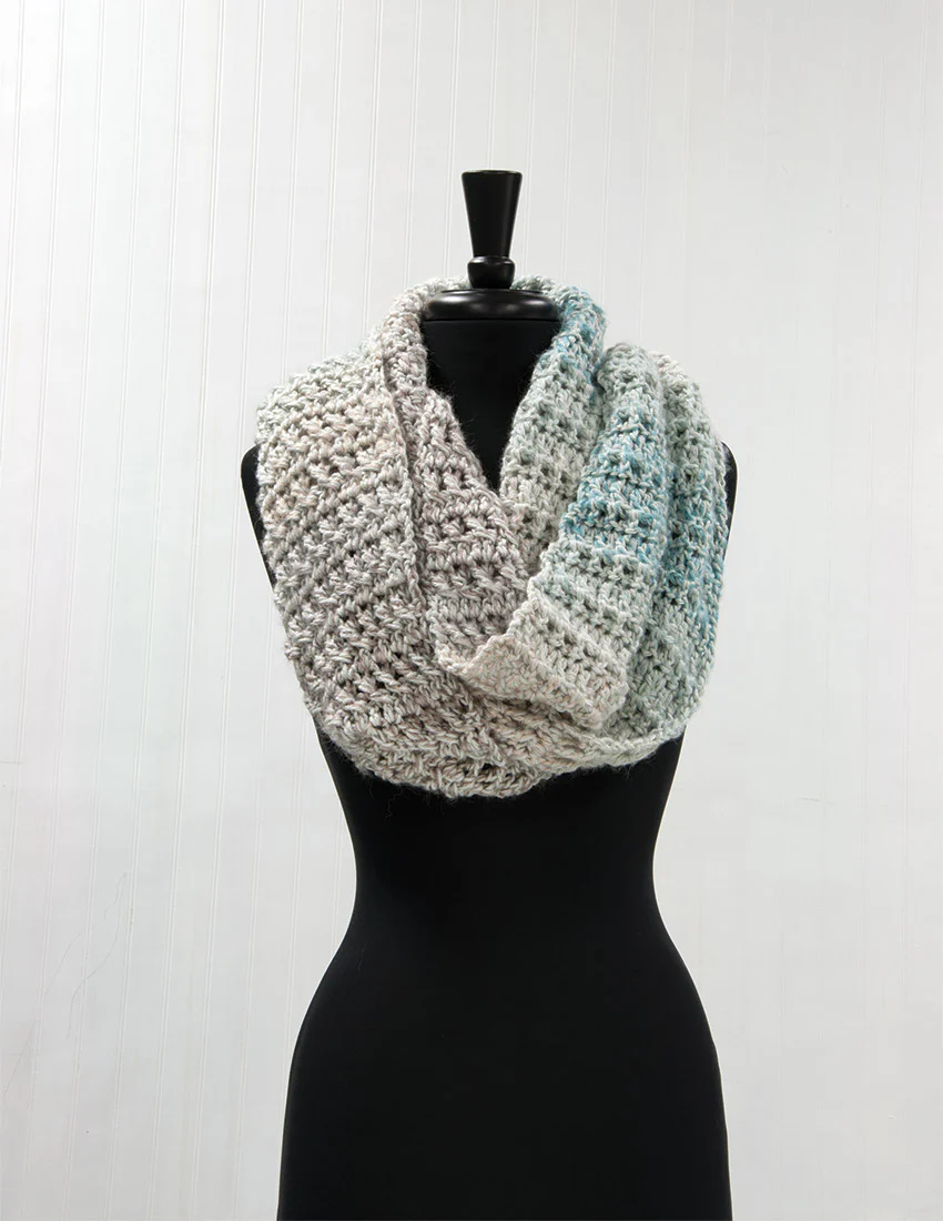 Diagonal Crossed Wrap Pattern - Image 2