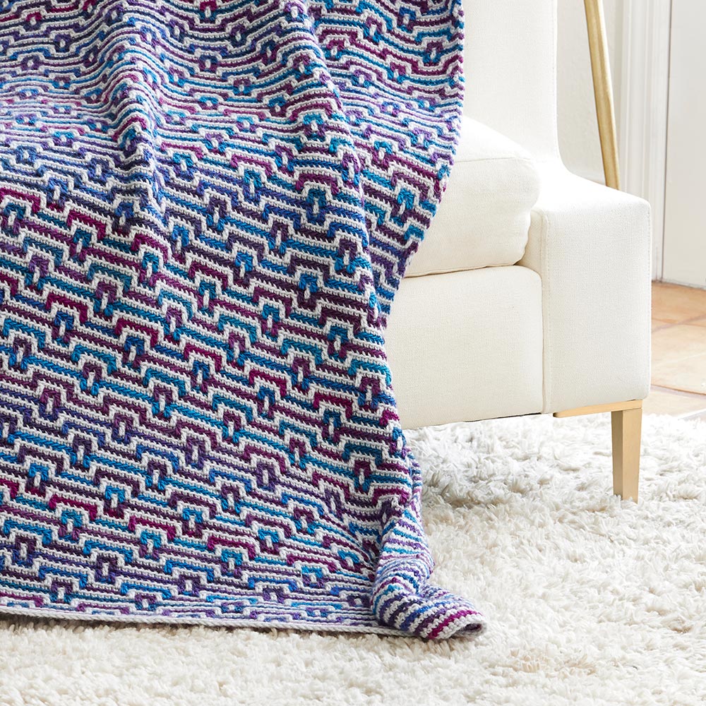 Diagonal Keyhole Mosaic Throw - Image 4