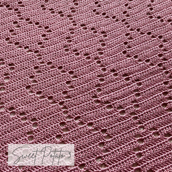 Diamond Drops Filet Baby Blanket - Image 3