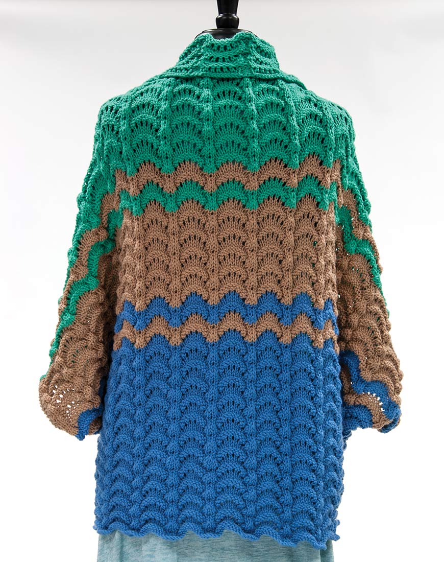 Fans-e-ful Shrug Pattern - Image 2