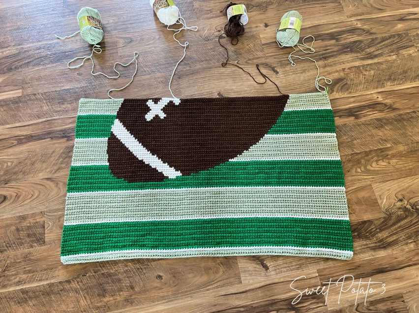 Football Sports Throw Blanket - Image 2