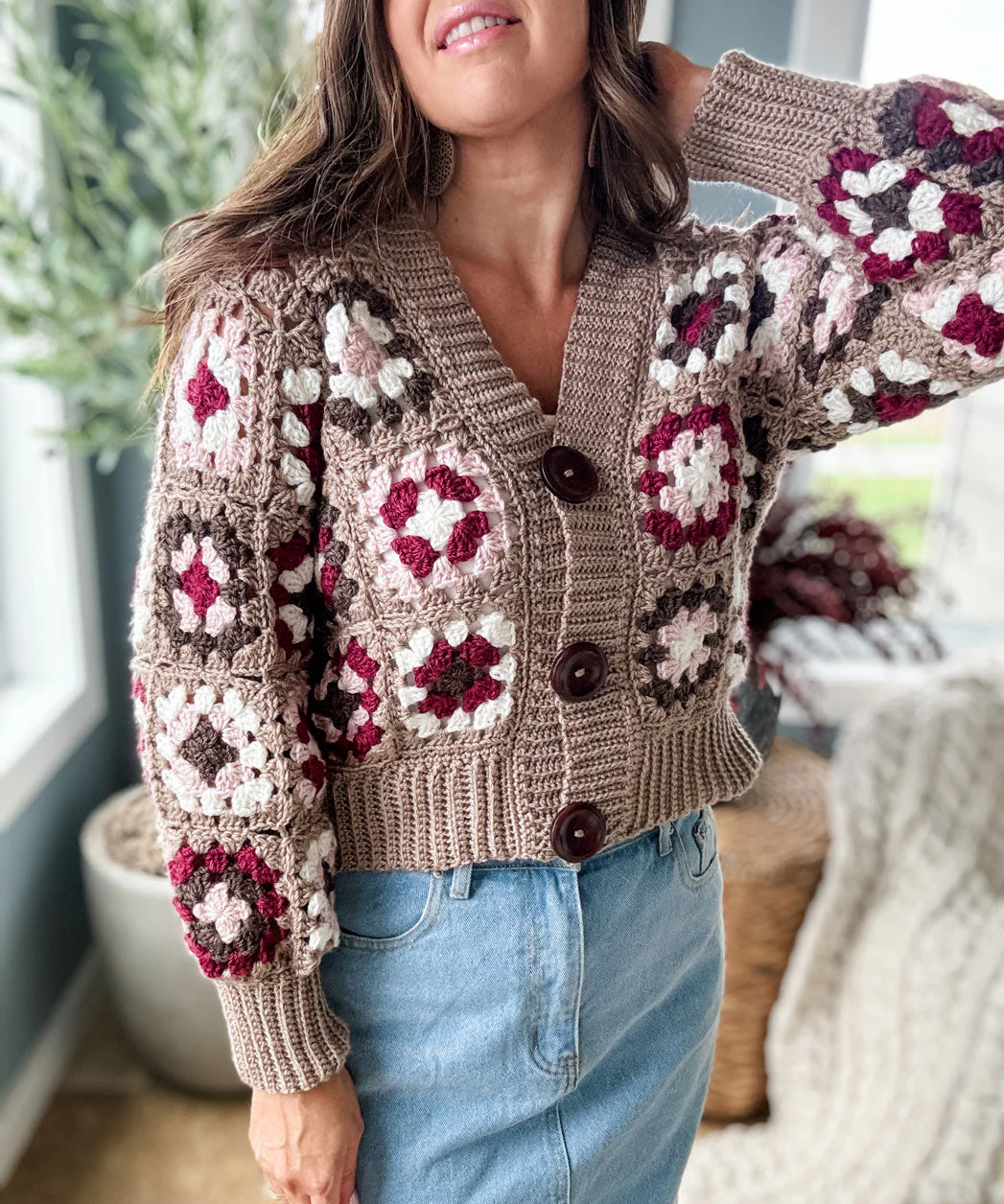 Granny Crop Cardigan - Image 4