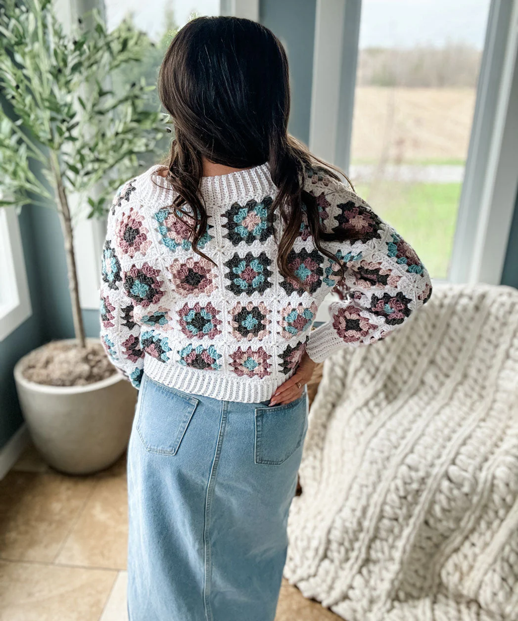 Granny Crop Cardigan - Image 6
