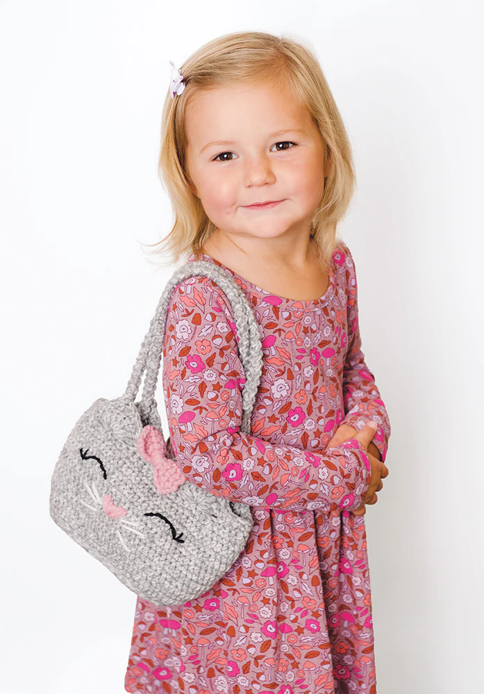 Kitty Kat Bag & Doll Crochet Kit - Image 2