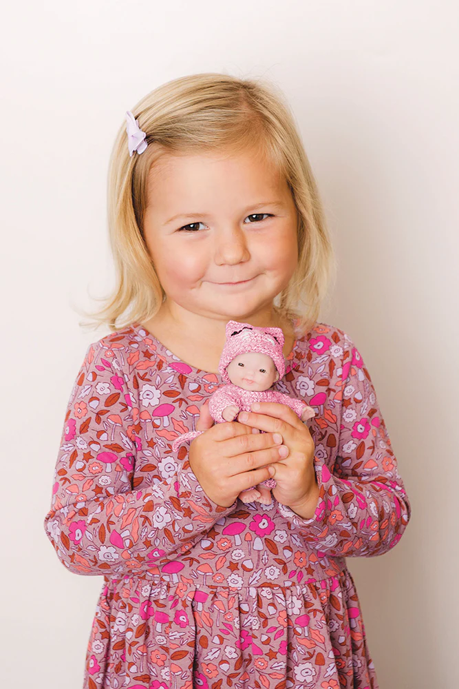 Kitty Kat Bag & Doll Crochet Kit - Image 3