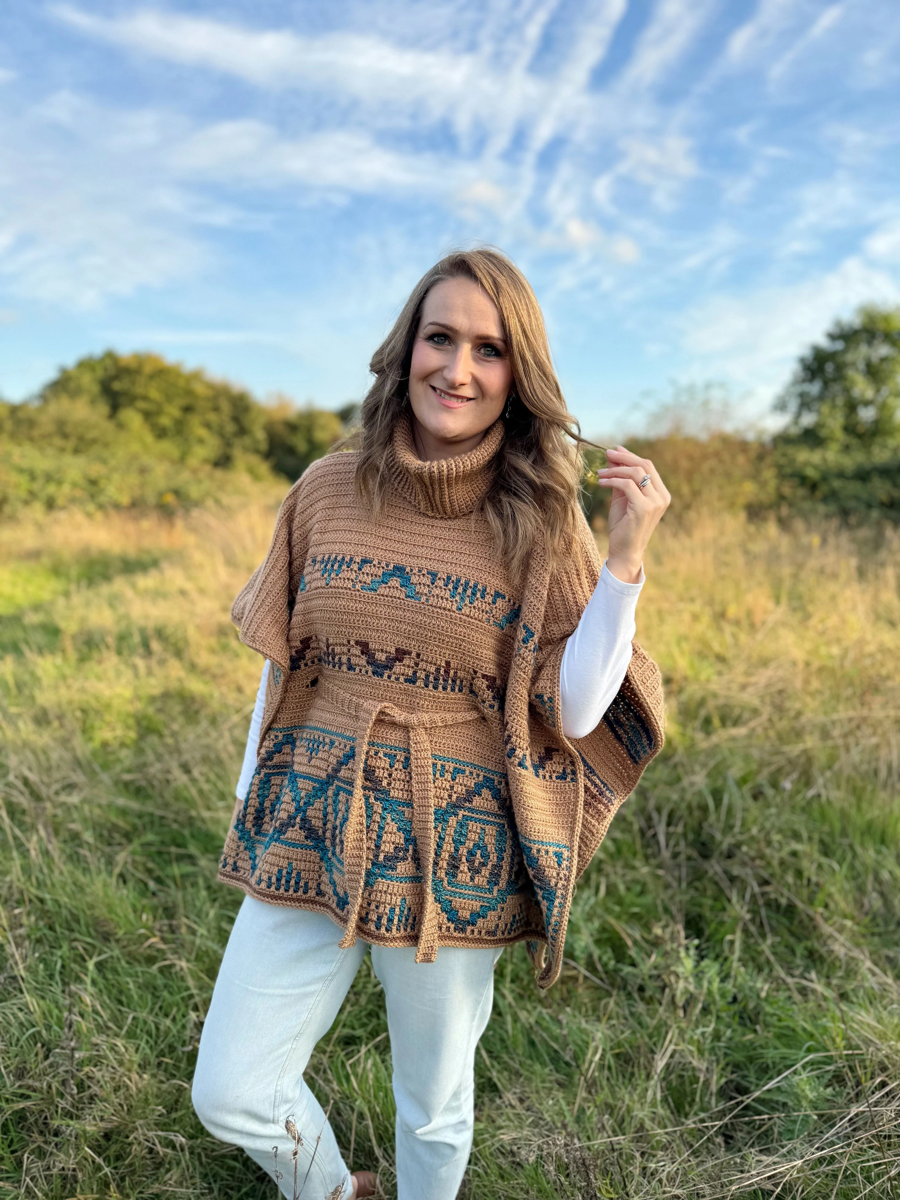 Labyrinth Poncho - Image 2