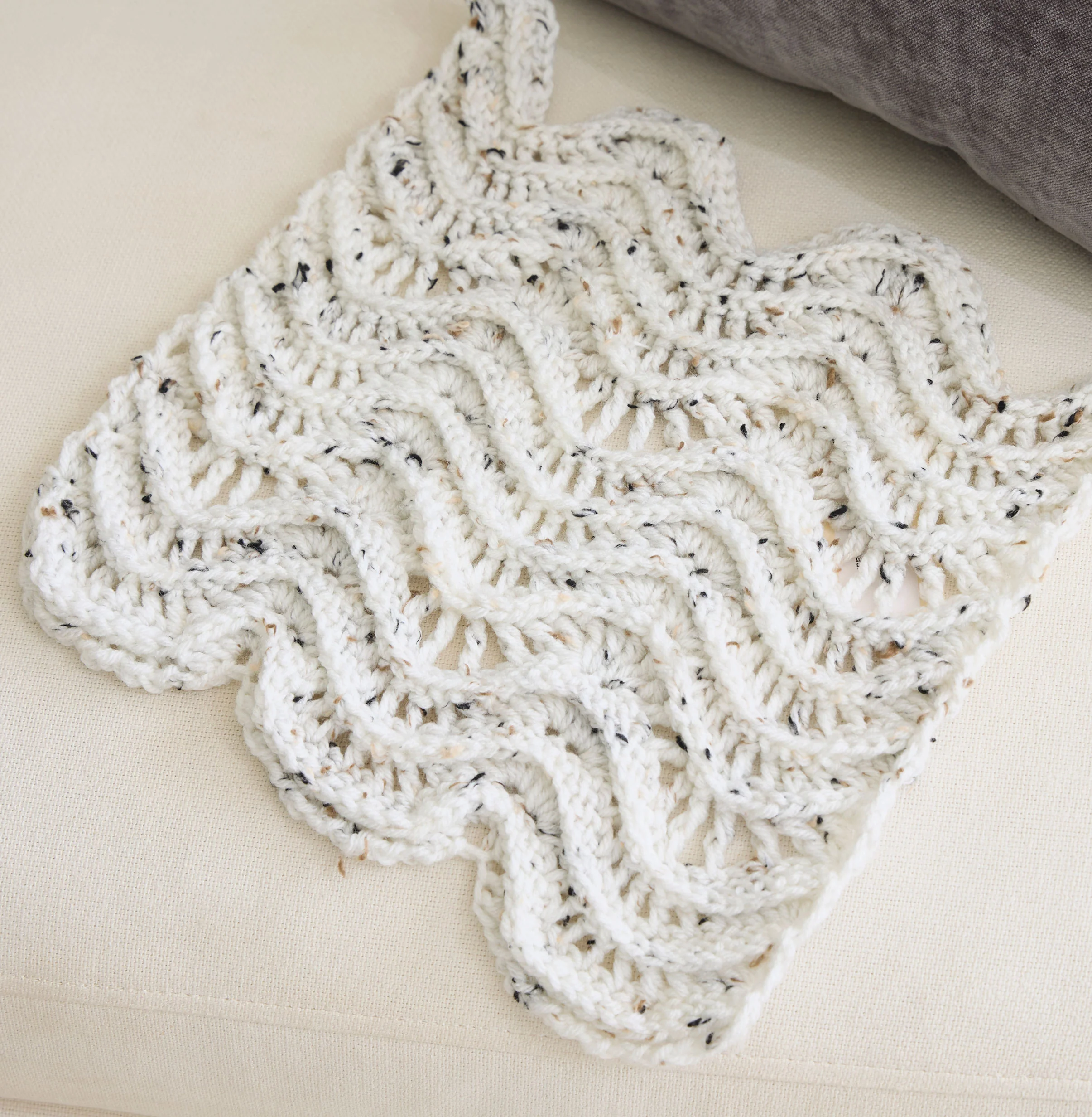 Lace Cascade Throw - Image 7