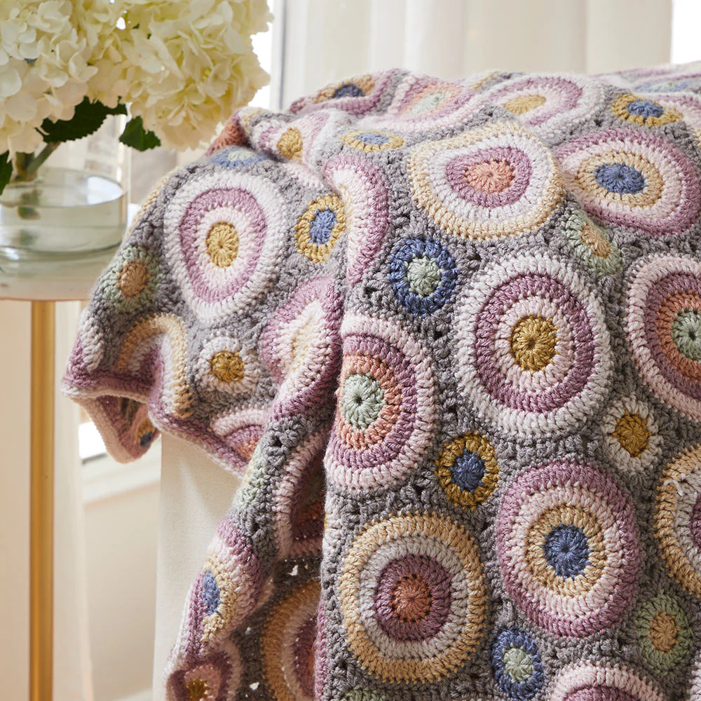 Magic Circles Blanket - Image 2