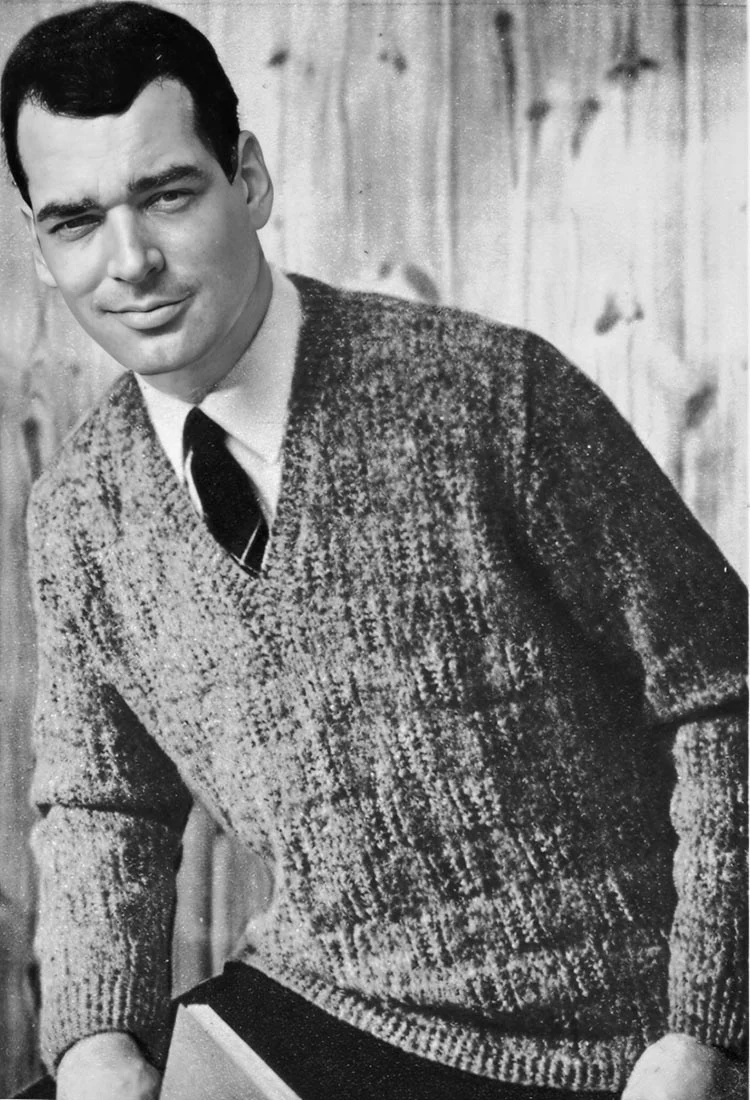 Men's V-Neck Pullover Pattern - Image 2