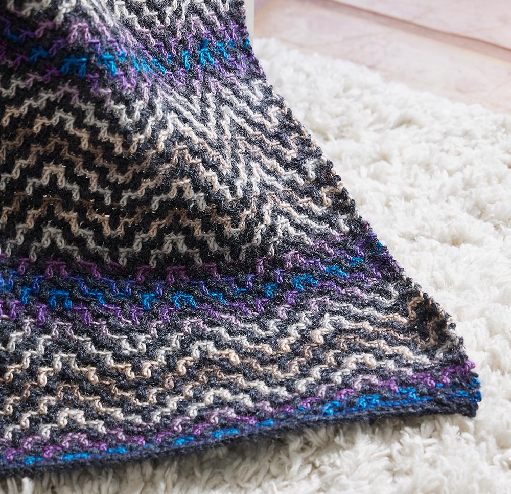 Mosaic Ripple Afghan - Image 3