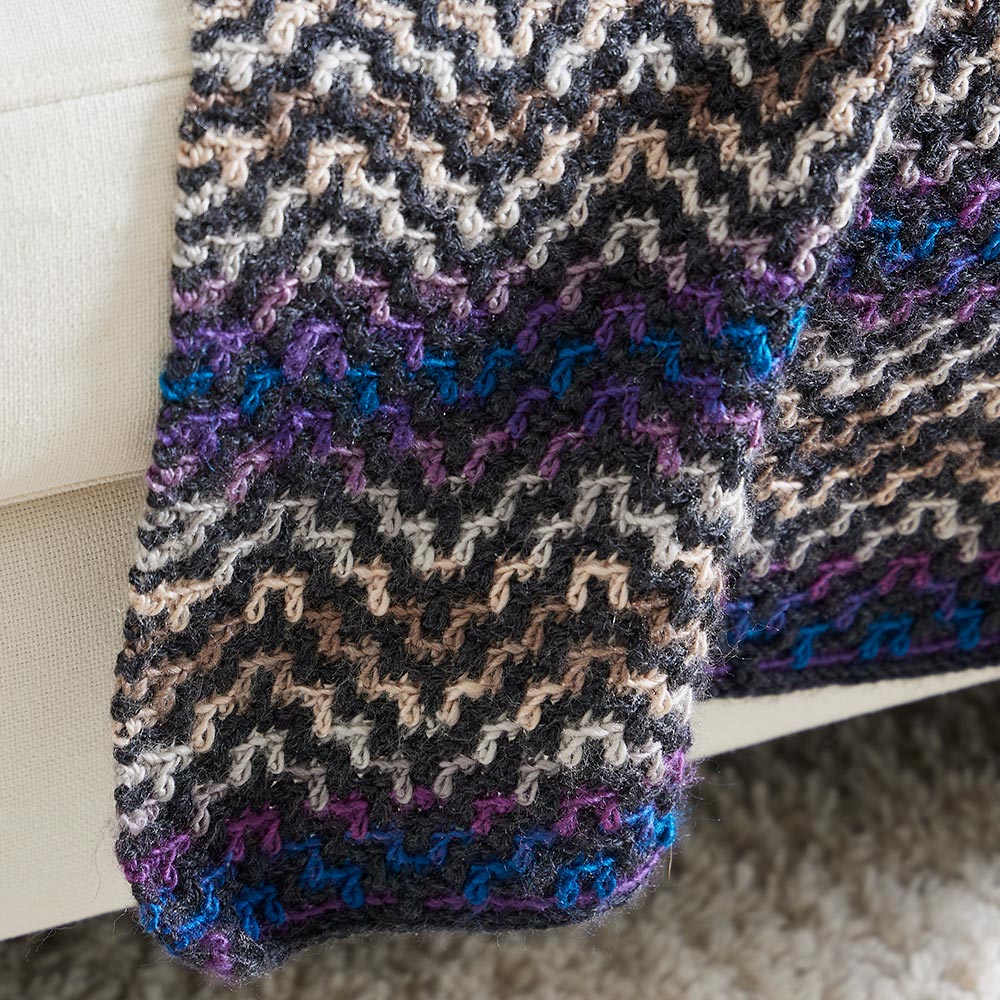 Mosaic Ripple Afghan - Image 4
