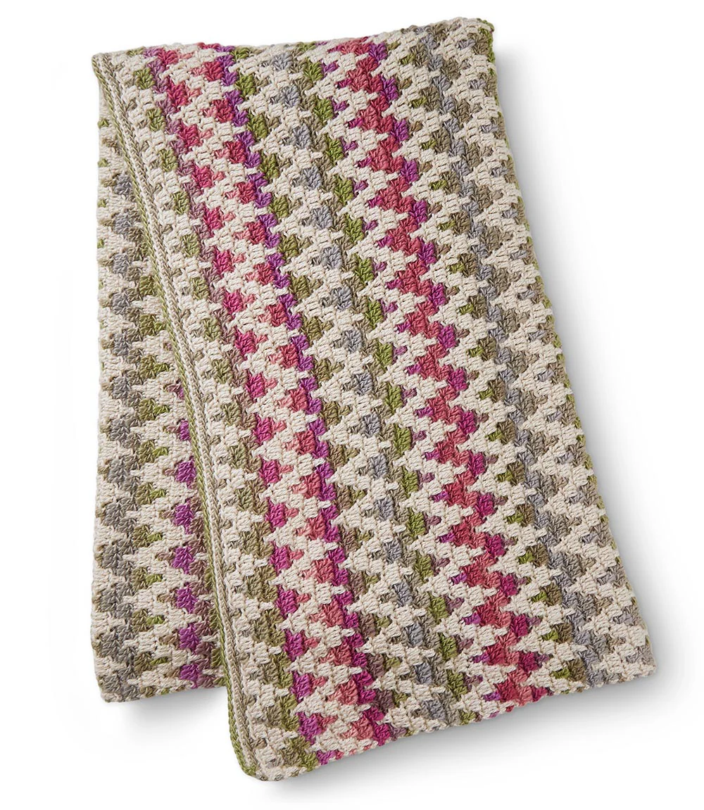 Mosaic Waves Blanket - Image 5