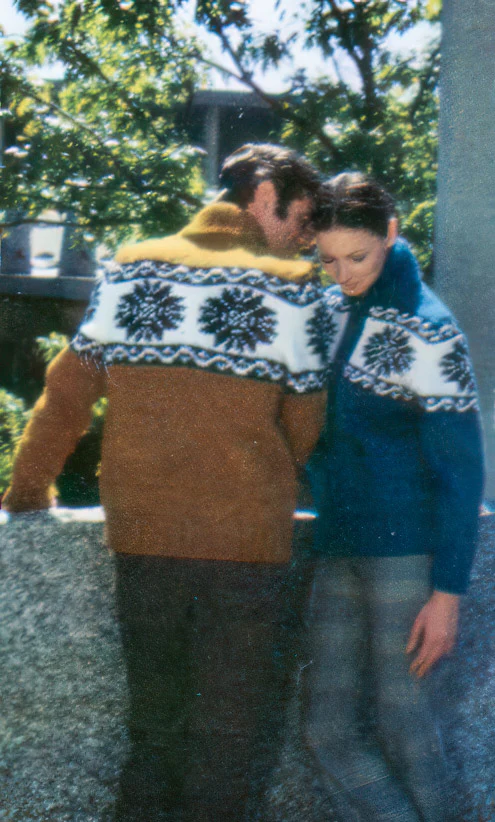 Northern Stars Cardigan and Toque Pattern - Image 2