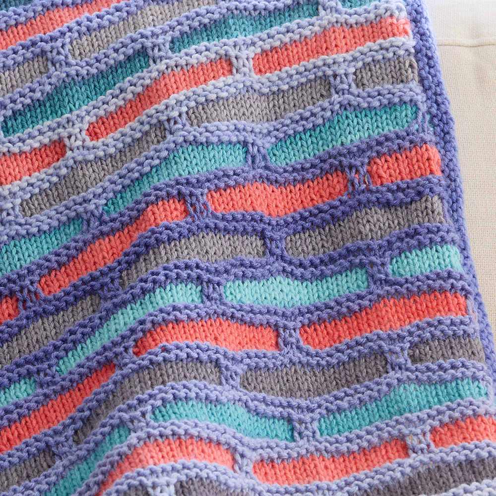 Ombre Waves Blanket - Image 3