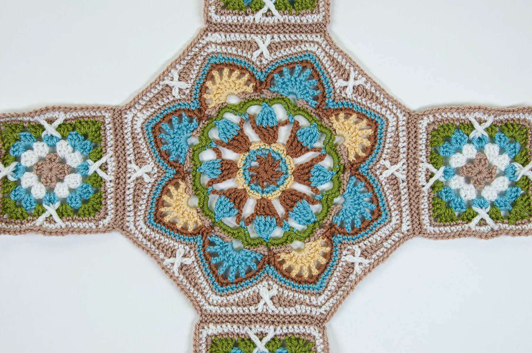 Persian Tiles Throws - Image 10