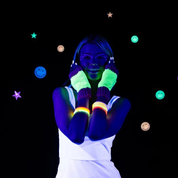Red Heart Super Glow Yarn - Image 11