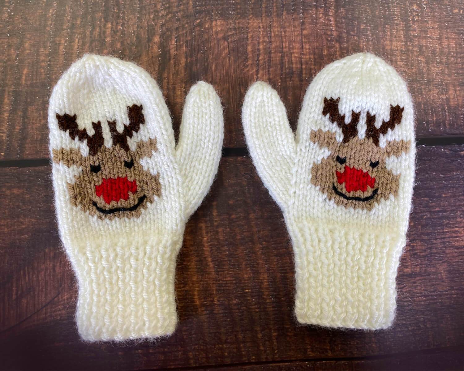 Reindeer Pullover & Mitts - Image 5