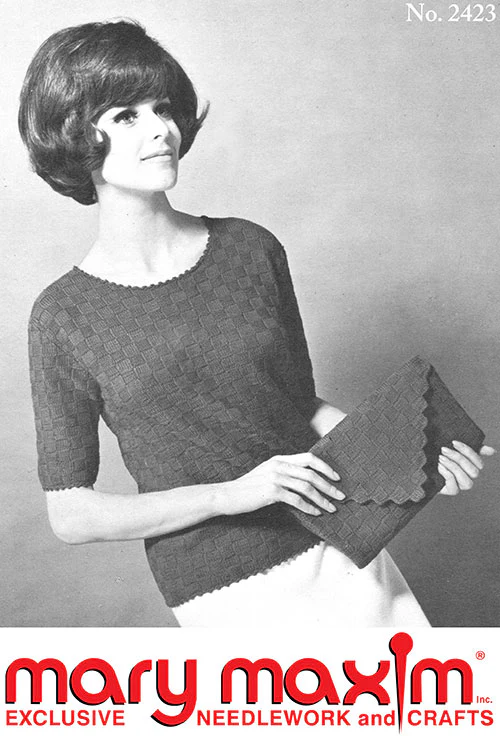 Renee Sweater and Purse Pattern - Image 2