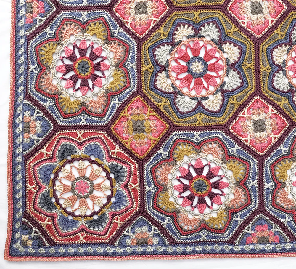 Sandalwood Persian Tiles Throw - Image 4