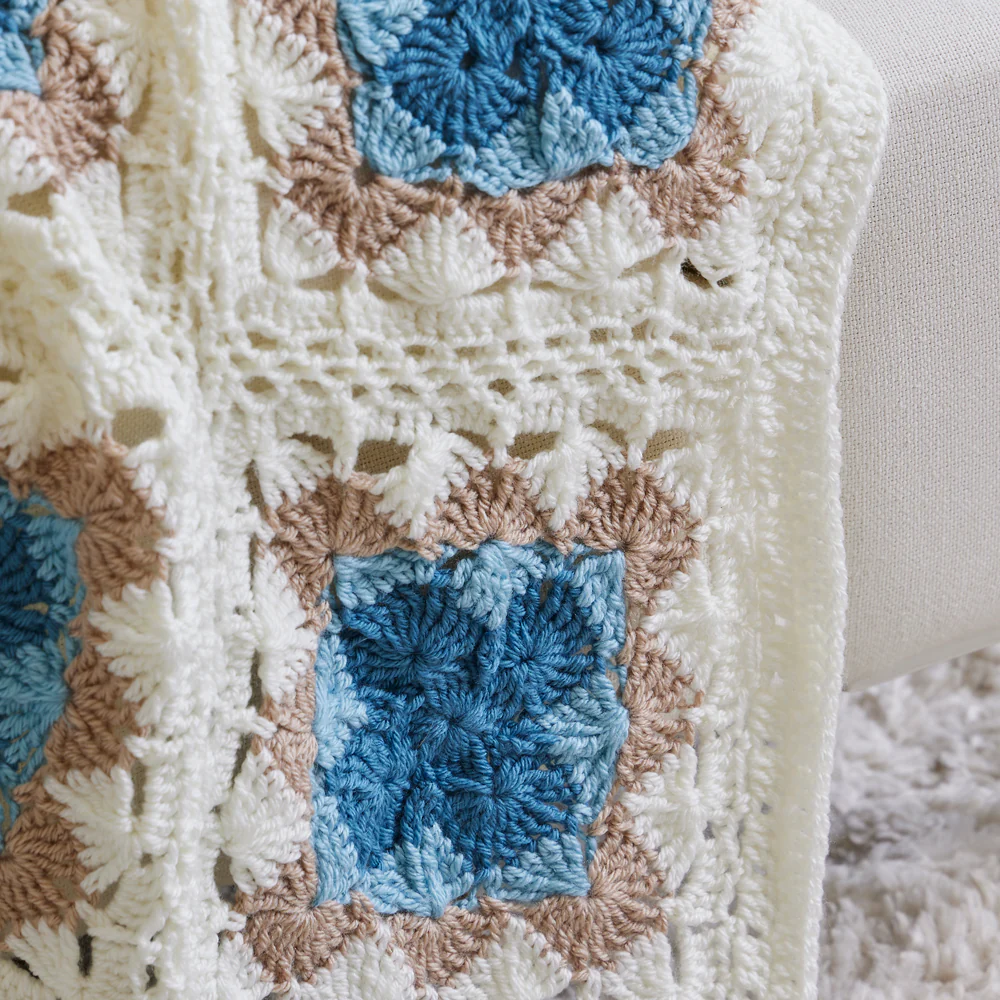 Seaside Bavarian Throw - Image 5