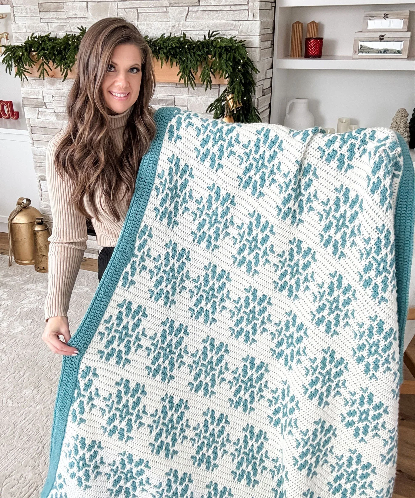 Snow Flurries Mosaic Blanket - Image 6