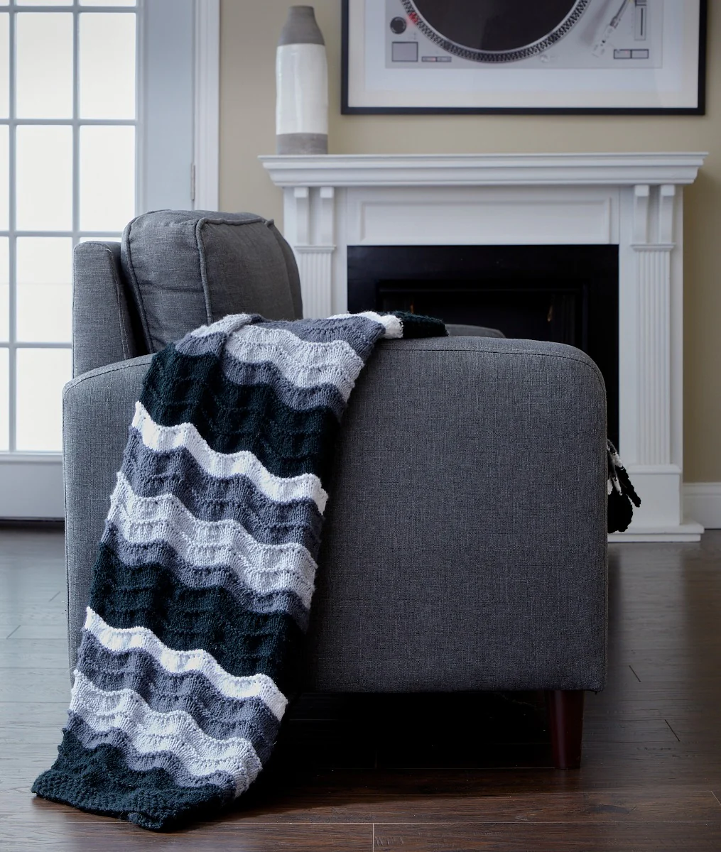 Soft Waves Throw - Image 5