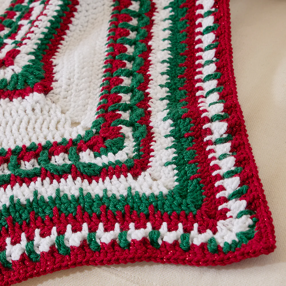 Sparkle Mandala Throw - Ruby/Emerald - Image 4