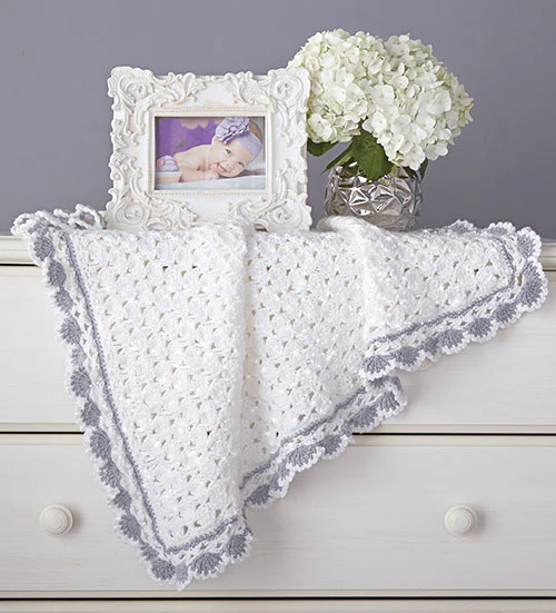 Sparkled Shells Blanket