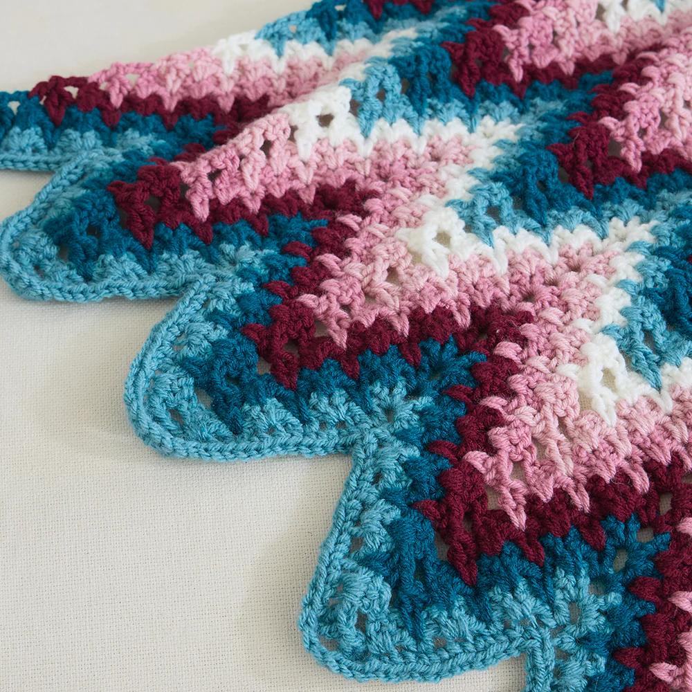 Spiked Ripple Blanket - Image 5