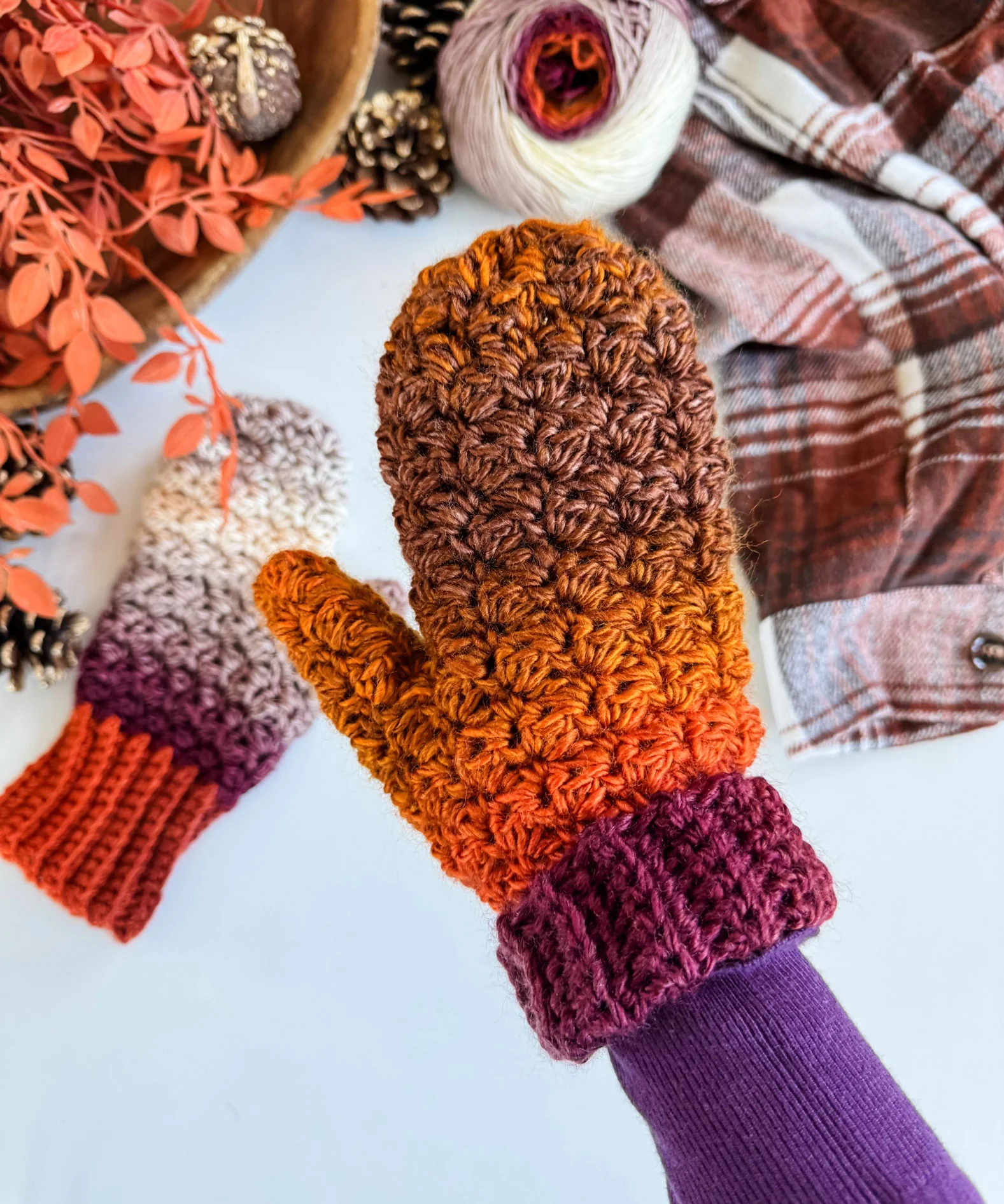 Suzette Mittens & Fingerless Gloves - Image 12