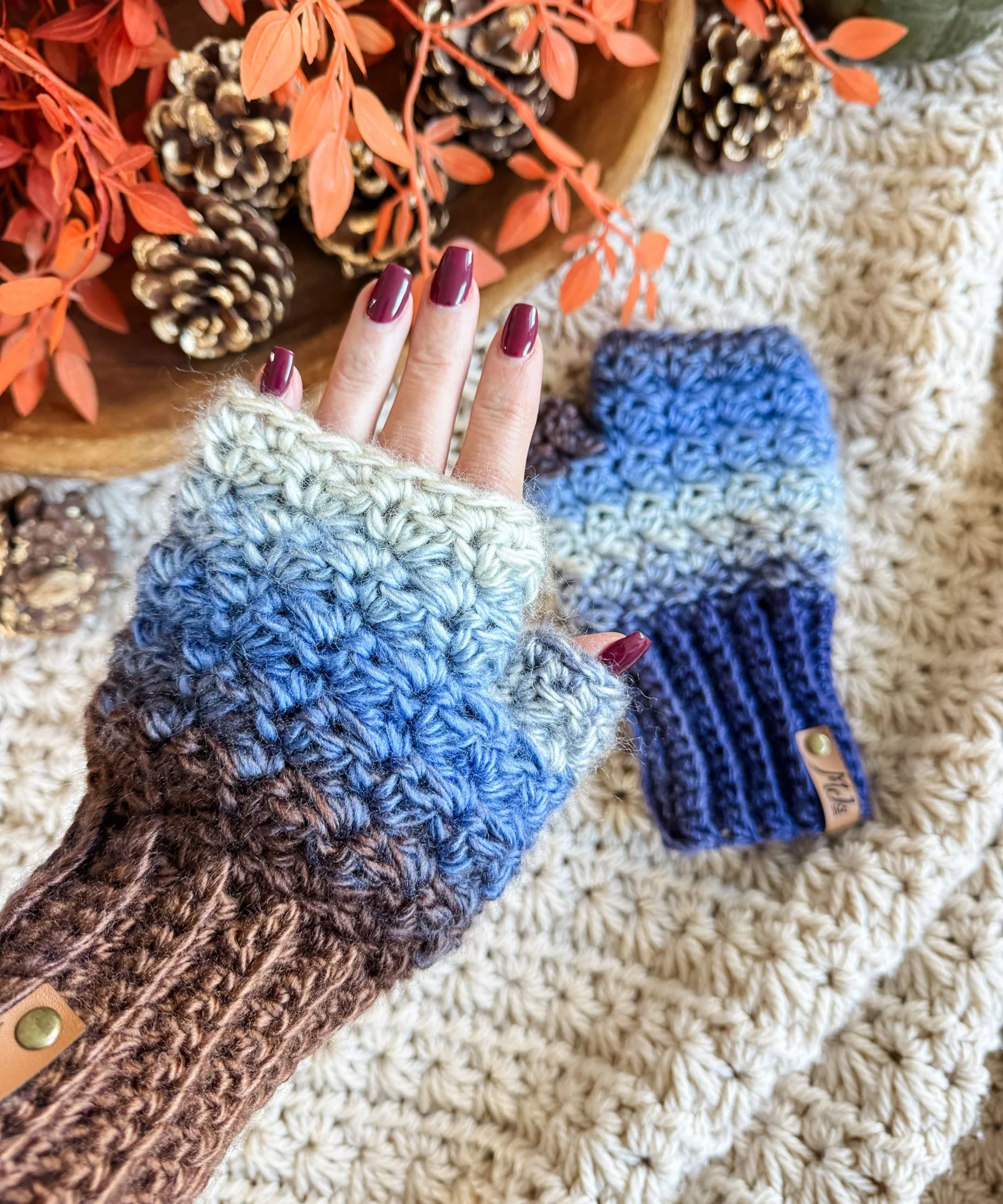 Suzette Mittens & Fingerless Gloves - Image 4