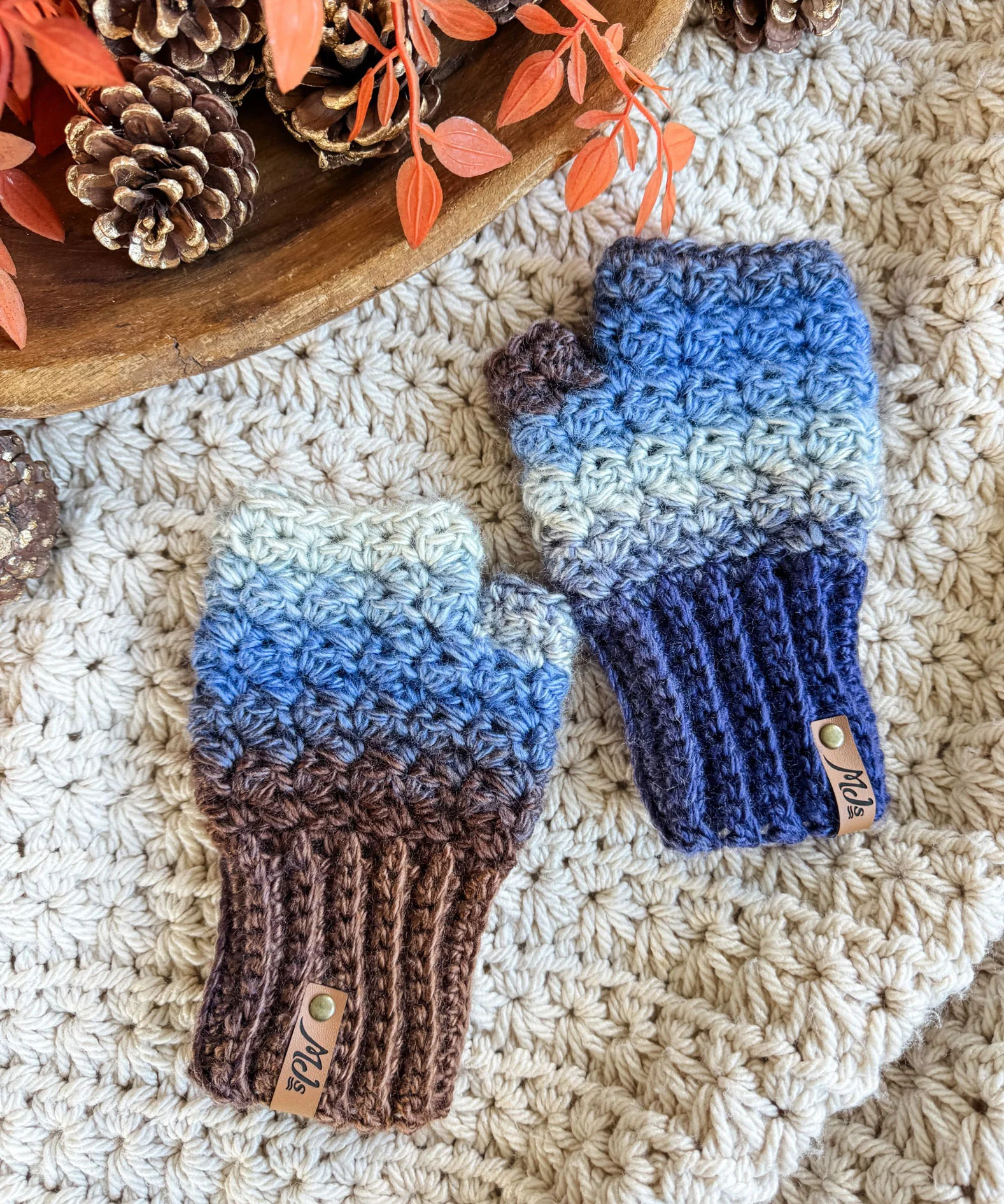 Suzette Mittens & Fingerless Gloves - Image 5