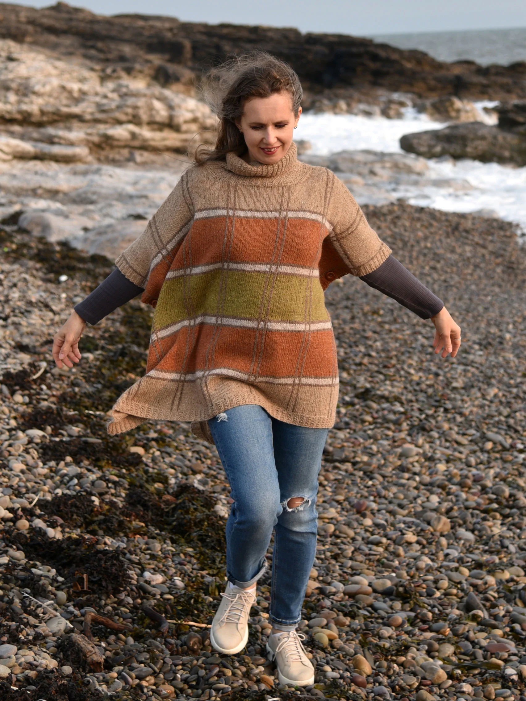 Tamar Poncho - Image 3