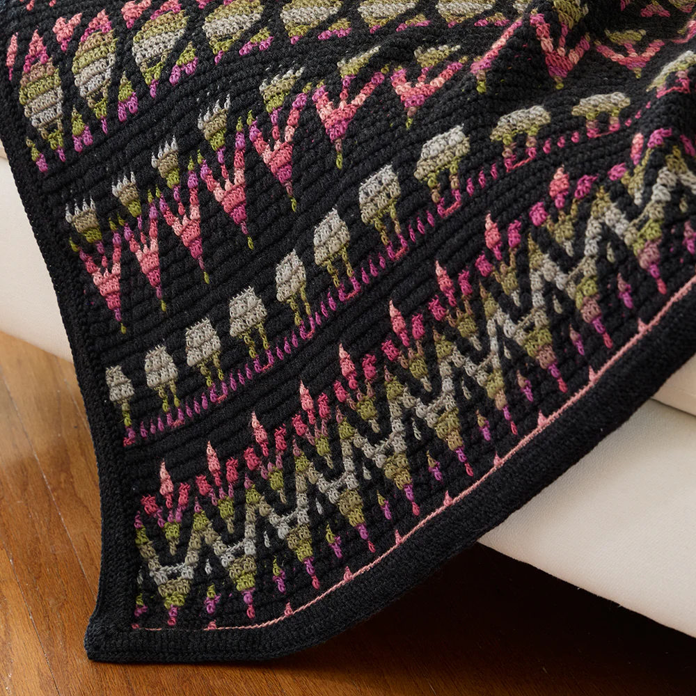 The Enchanted Garden Afghan - Image 3